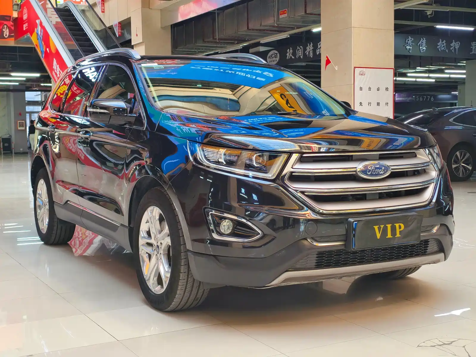 Фото 3 - Ford Edge