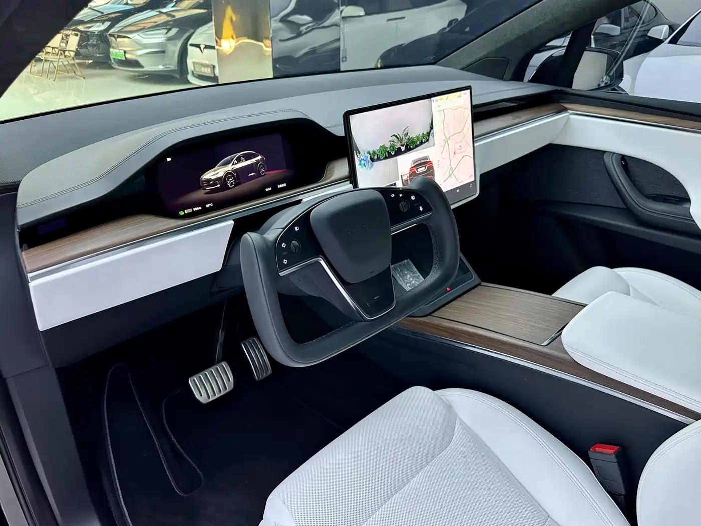 Tesla Model X 2024 2023 Dual Motor All-Wheel Drive Edition