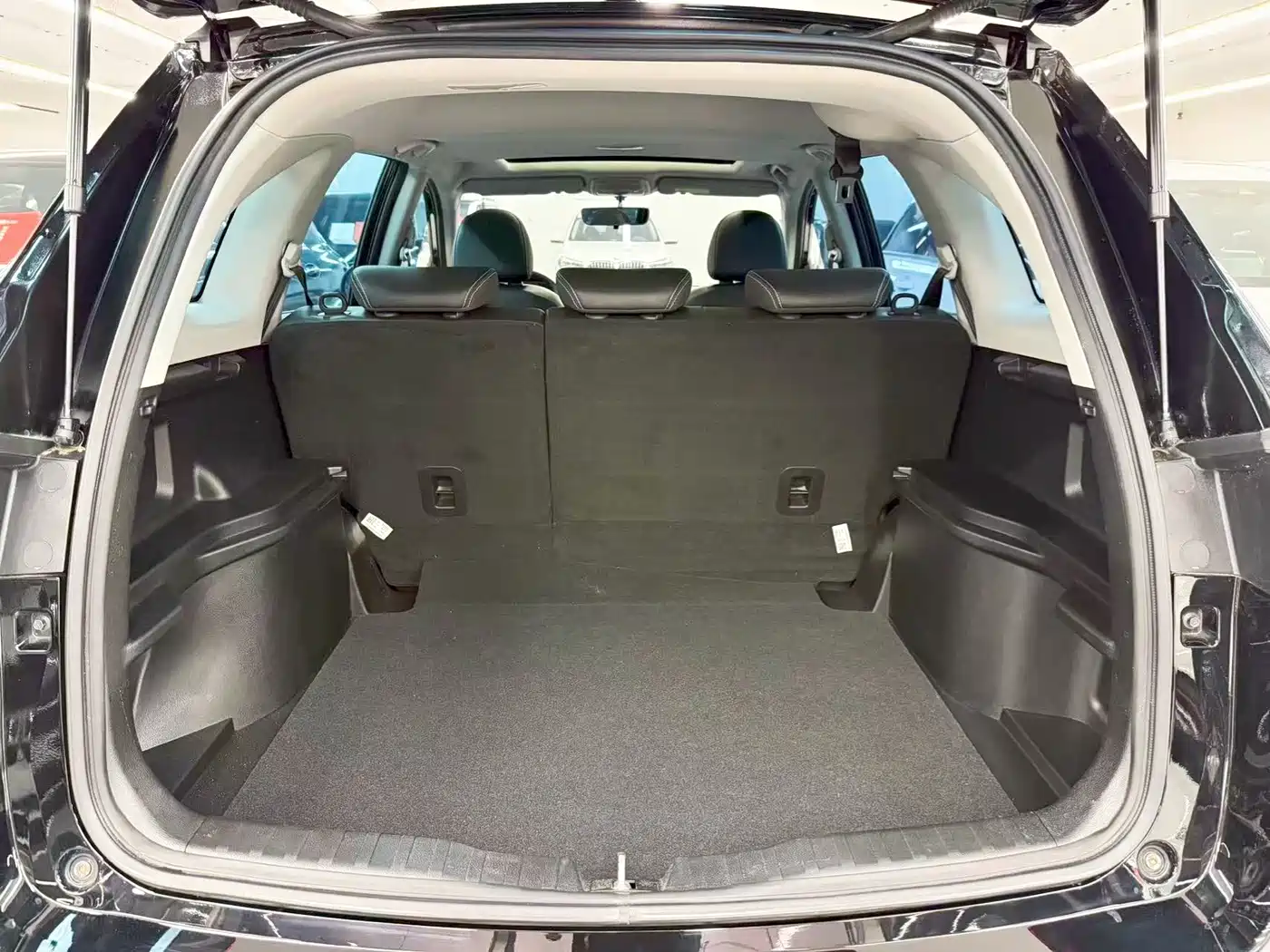 Haval M6 2023 2023 PLUS 1.5T DCT Luxury Smart Connect
