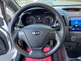 Photo 12 - Kia K3