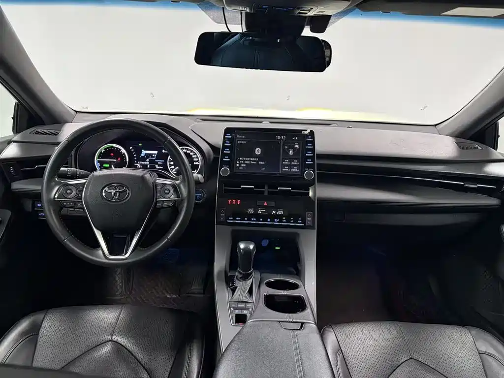 Toyota Avalon 2019 Hybrid 2.5L Luxury Edition China V фото 7
