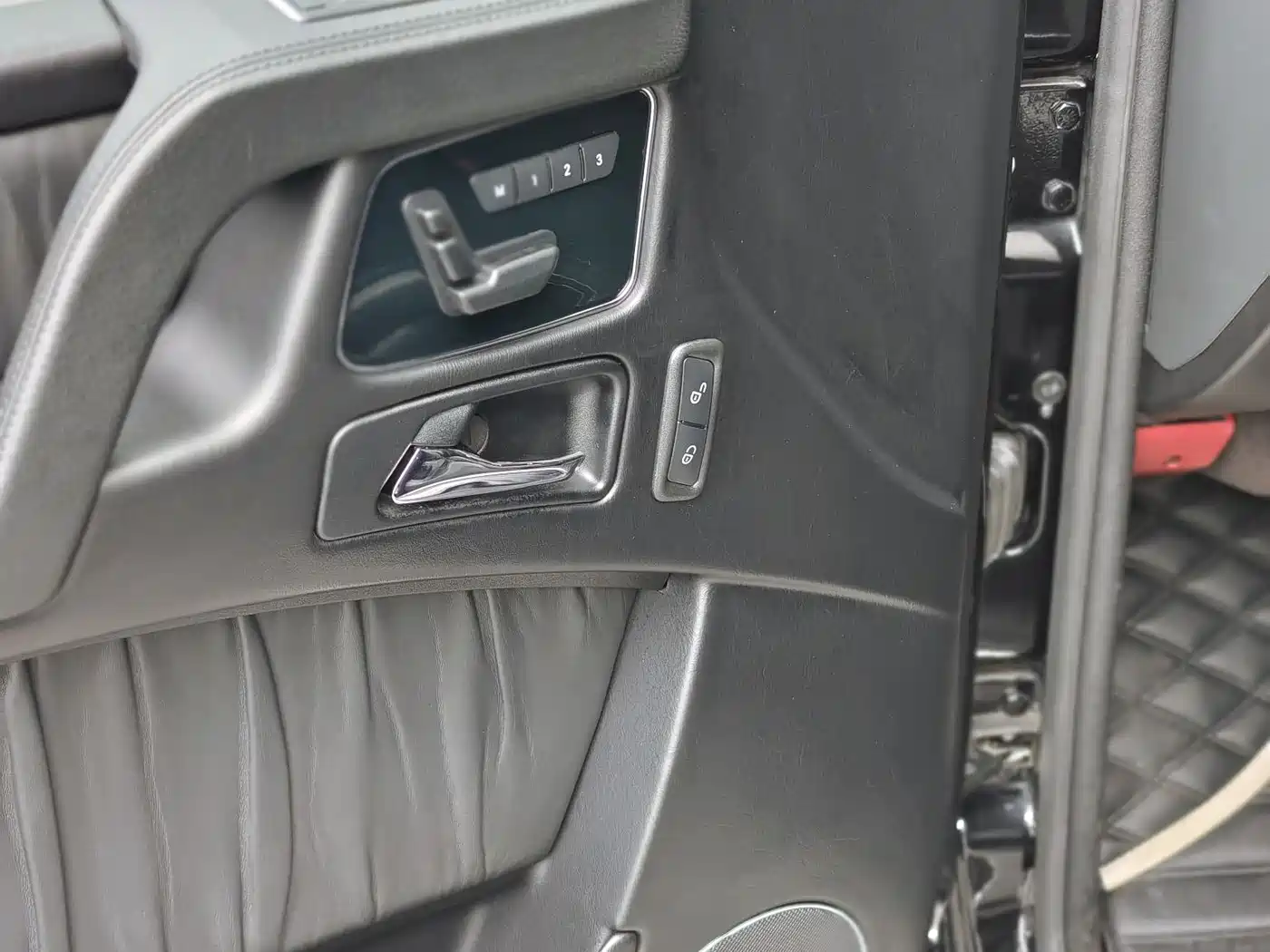 Mercedes-Benz G-Class 2016 G 500 фото 14