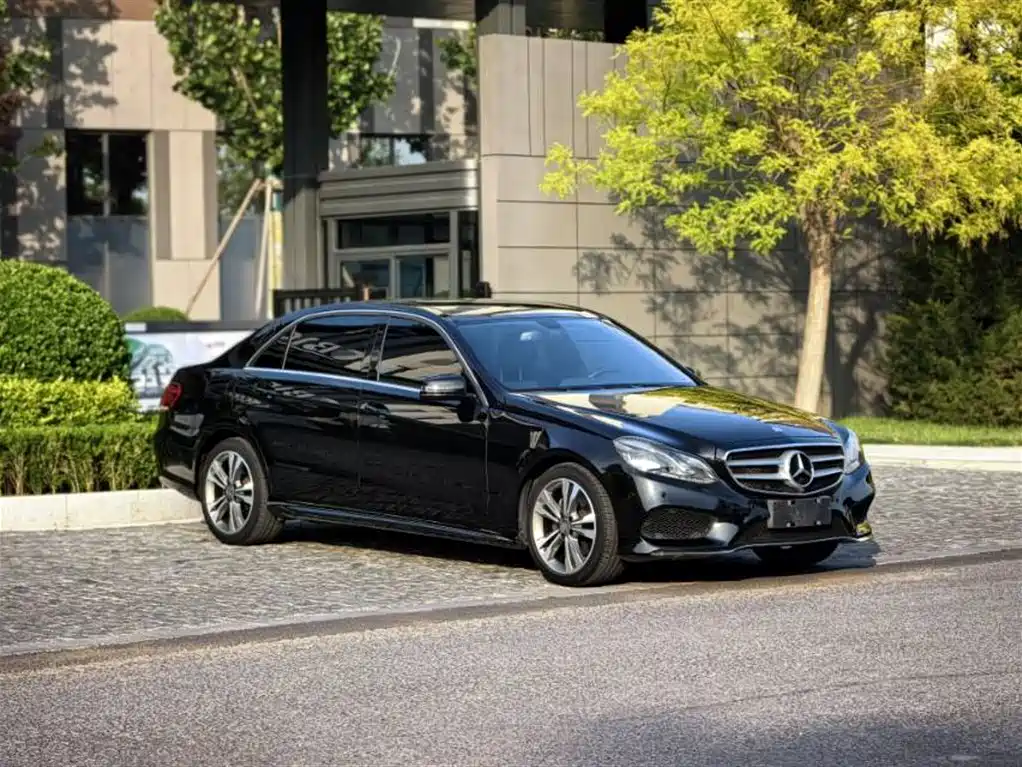 Mercedes-Benz E-Class 2015 Facelift E 260 L Sport фото 3