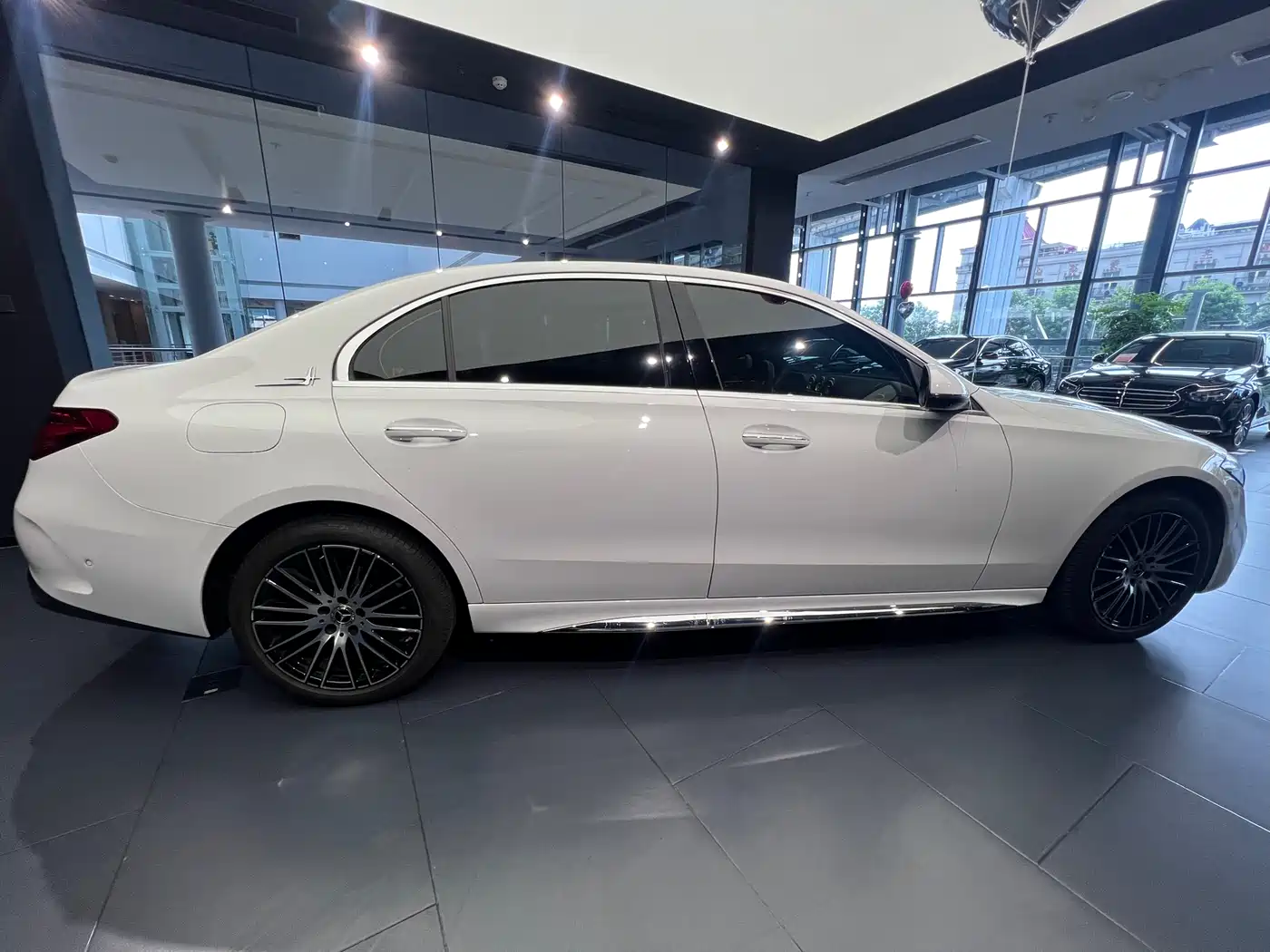 Mercedes-Benz C-Class 2025 C 260 L Sport Edition фото 7