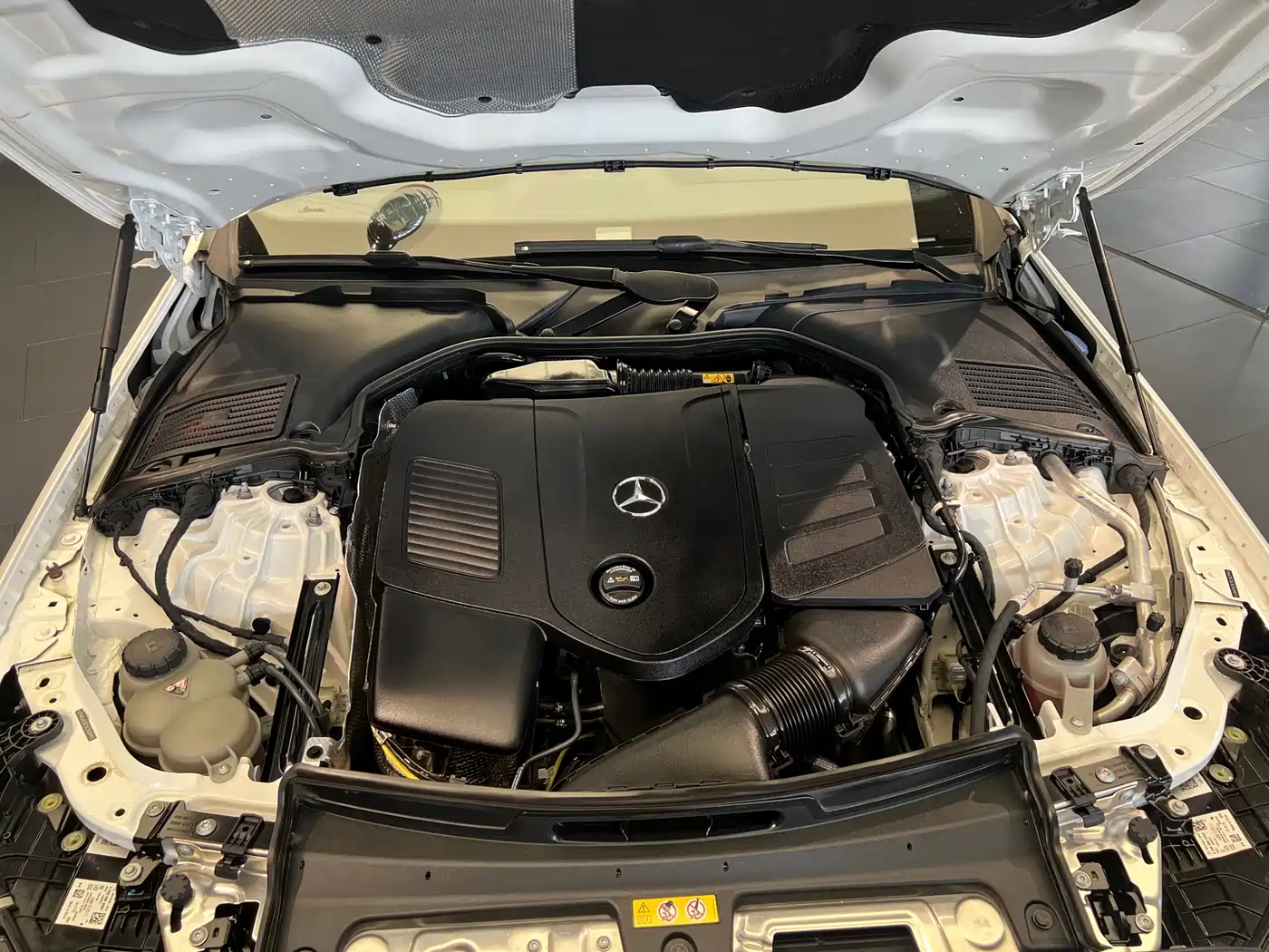 Mercedes-Benz C-Class 2025 C 260 L Sport Edition фото 21