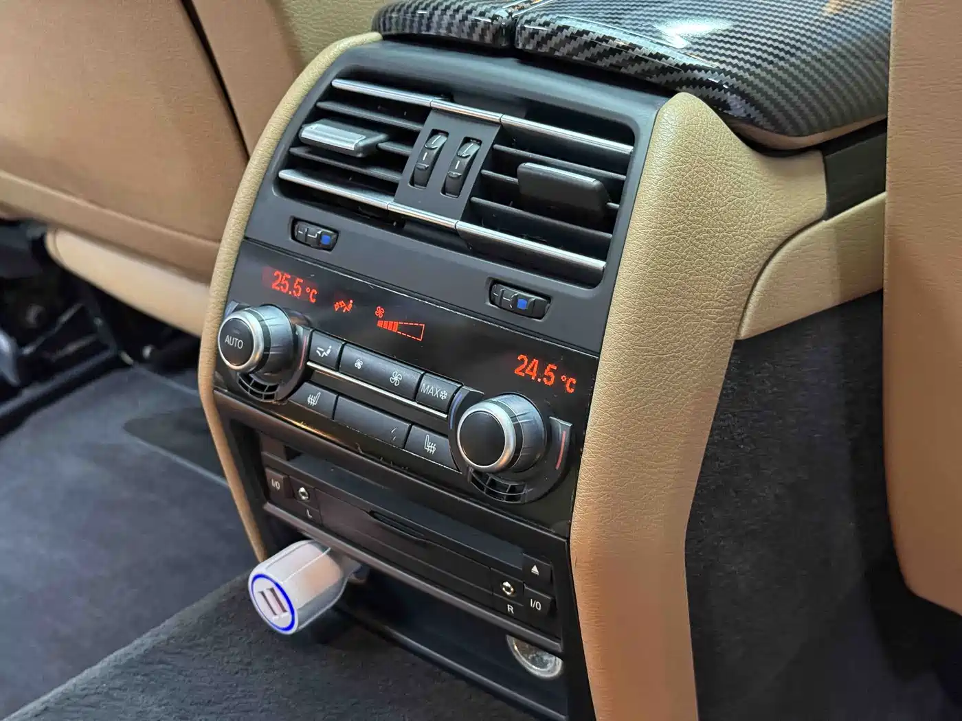 BMW 7 Series 2009 Model 740Li Leading Edition фото 17