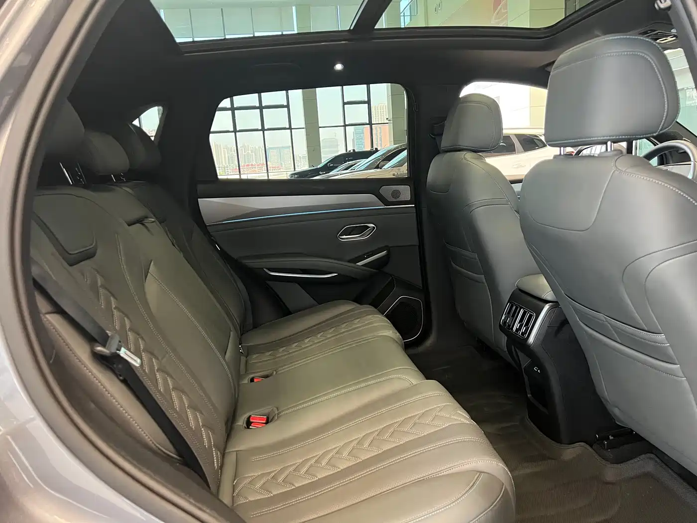 BYD Song L DM-i 2025 Smart Drive Edition 112km Surpassing фото 9