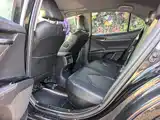 Фото 8 - Toyota Camry