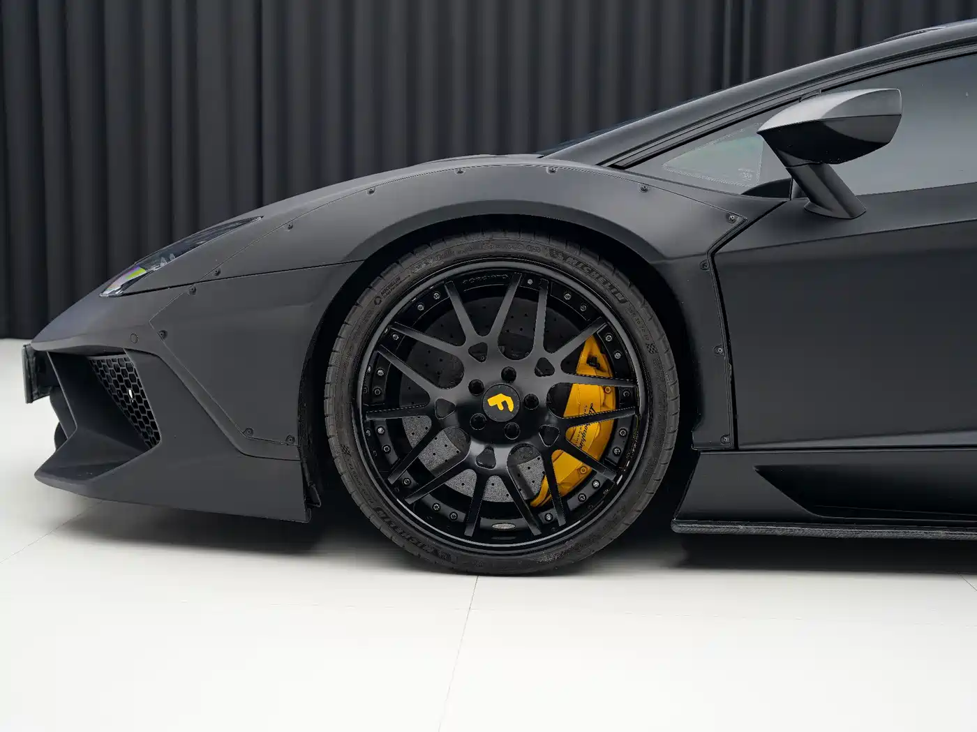 Lamborghini Aventador 2014 2011 LP 700-4