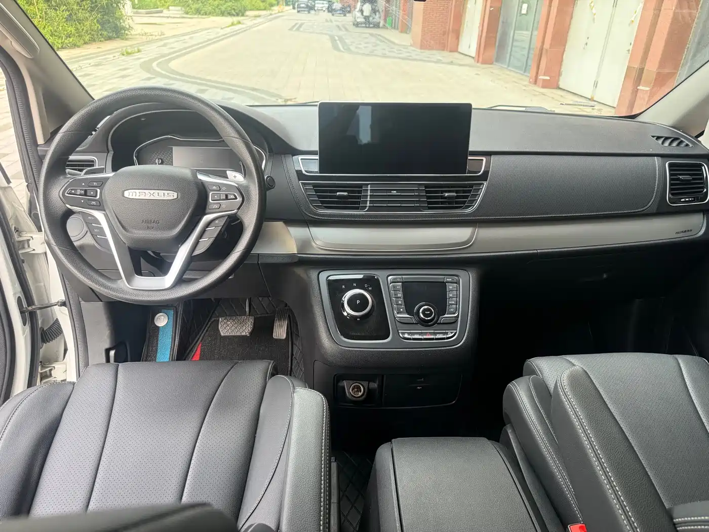 SAIC Maxus Maxus G20 2023 ES 2.0T Gasoline Automatic Premium Edition фото 7