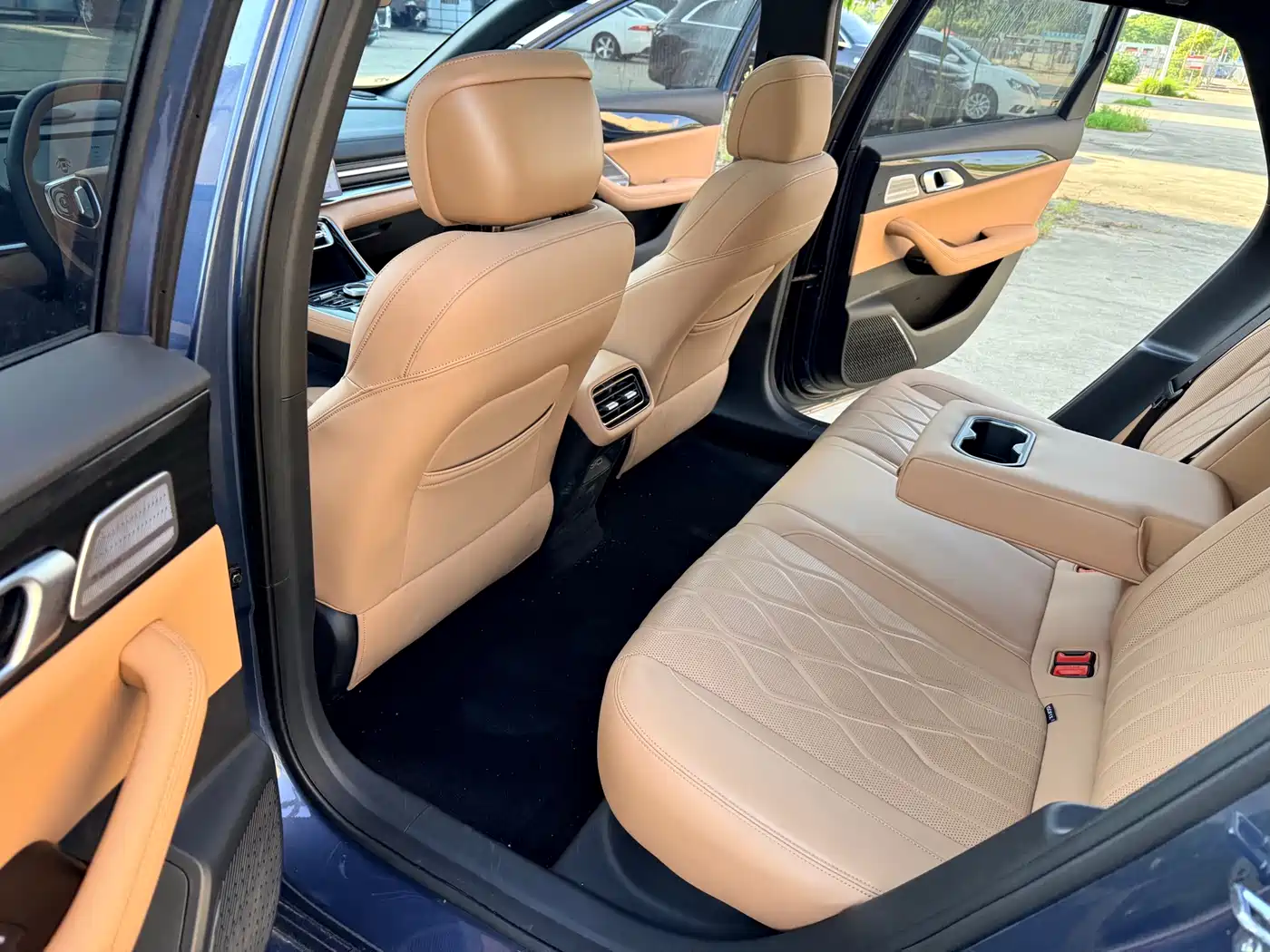 Geely Galaxy Galaxy A7 2025 EM-i фото 19