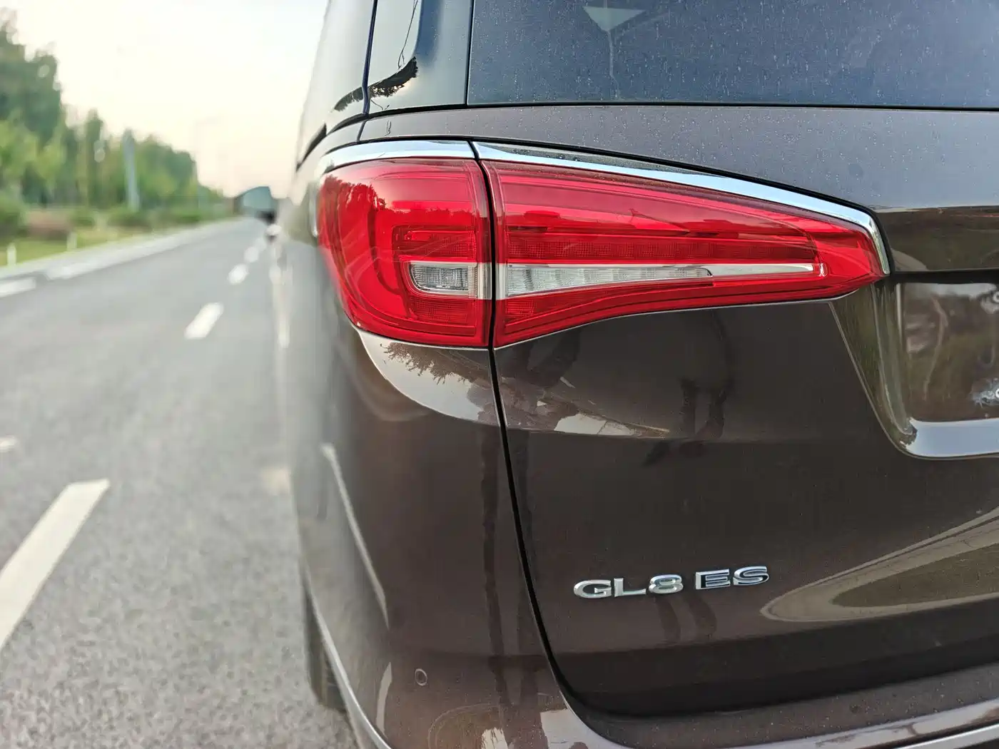 Buick GL8 2017 ES 28T Luxury China V фото 15