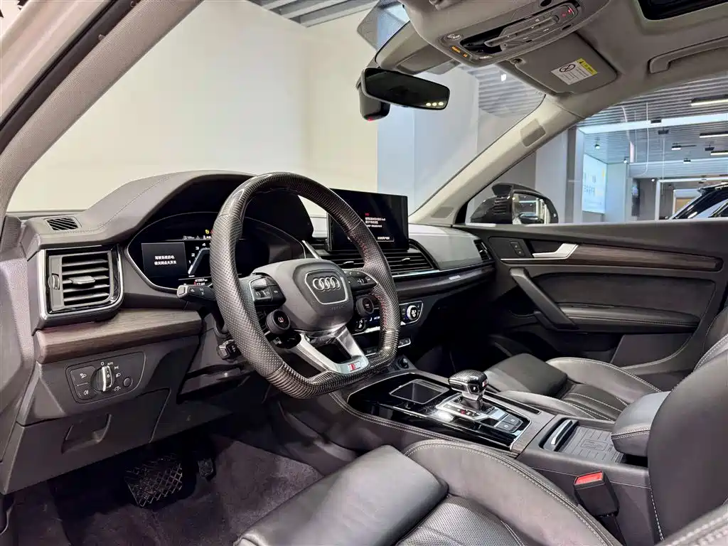 Audi Q5L 2022 45T Premium Dynamic фото 25