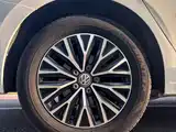 صورة 17 - Volkswagen Sagitar