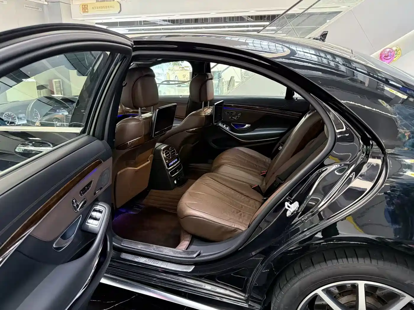 Mercedes-Benz S-Class AMG 2015 AMG S 63 L 4MATIC фото 17