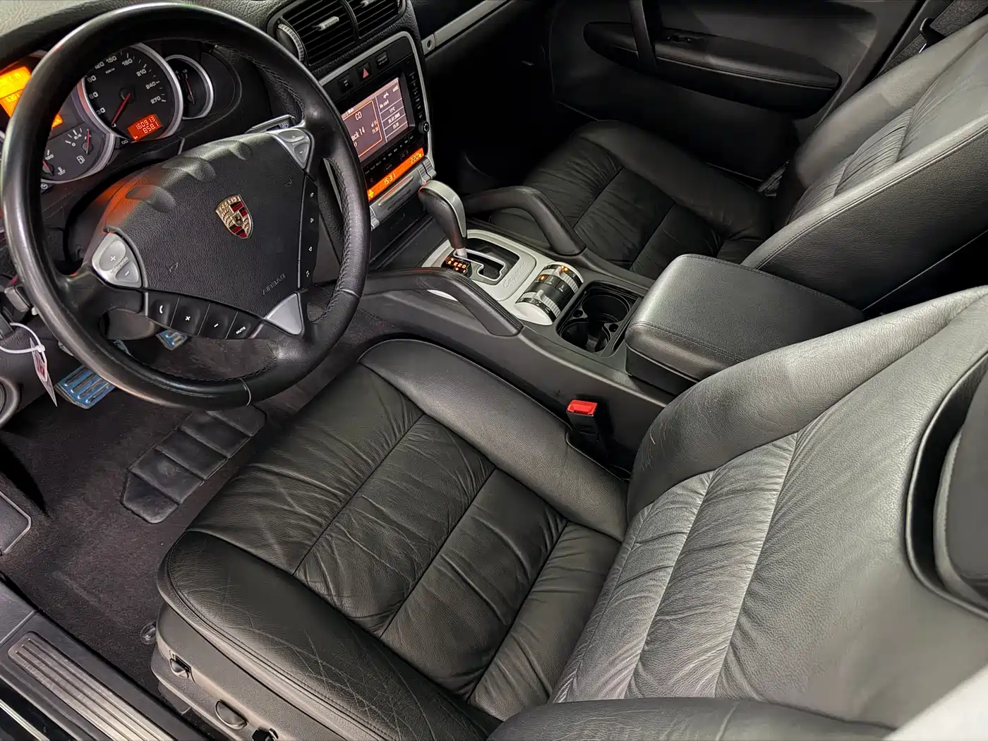 Porsche Cayenne 2006 Cayenne S 4.5L AT фото 9