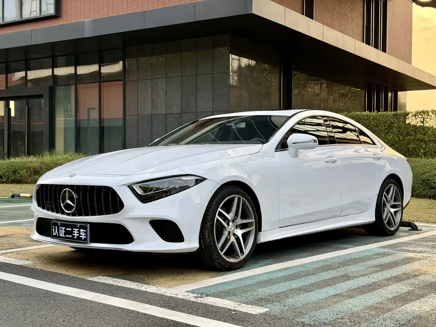 MERCEDES-BENZ CLS 2021