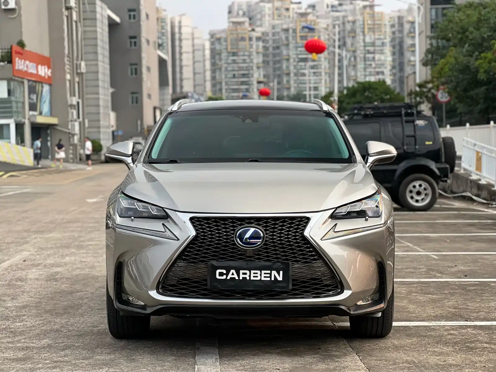 Фото 2 - Lexus NX