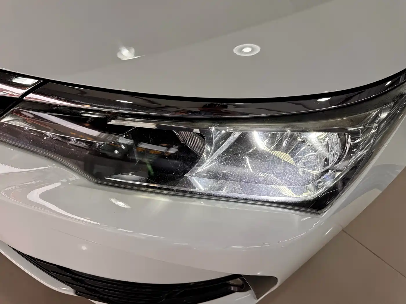 Toyota Corolla 2017 Facelift 1.2T S-CVT GL-i фото 17