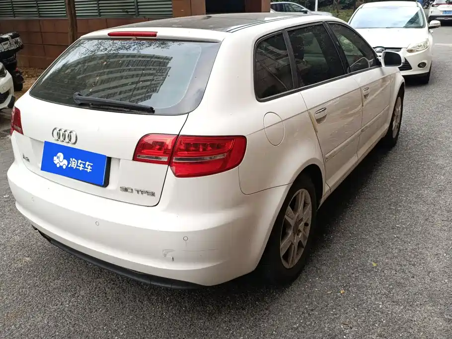 Photo 3 - Audi A3 (Import)