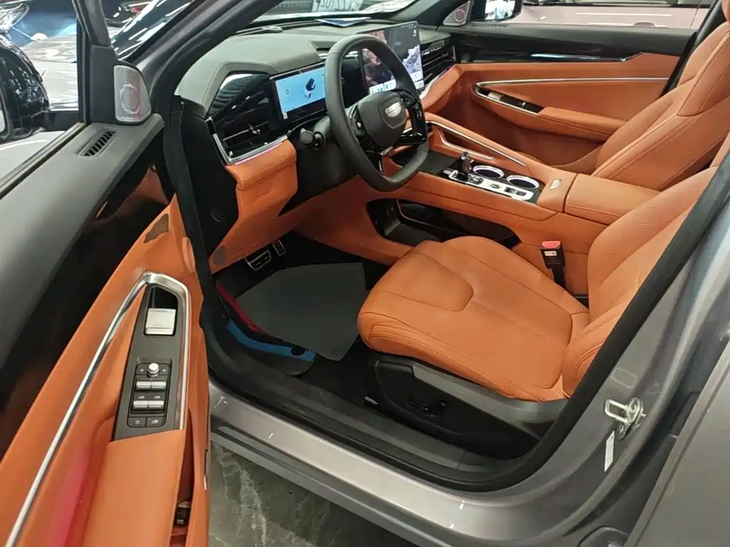 Geely Atlas 2025 2026 1.5TD True Love