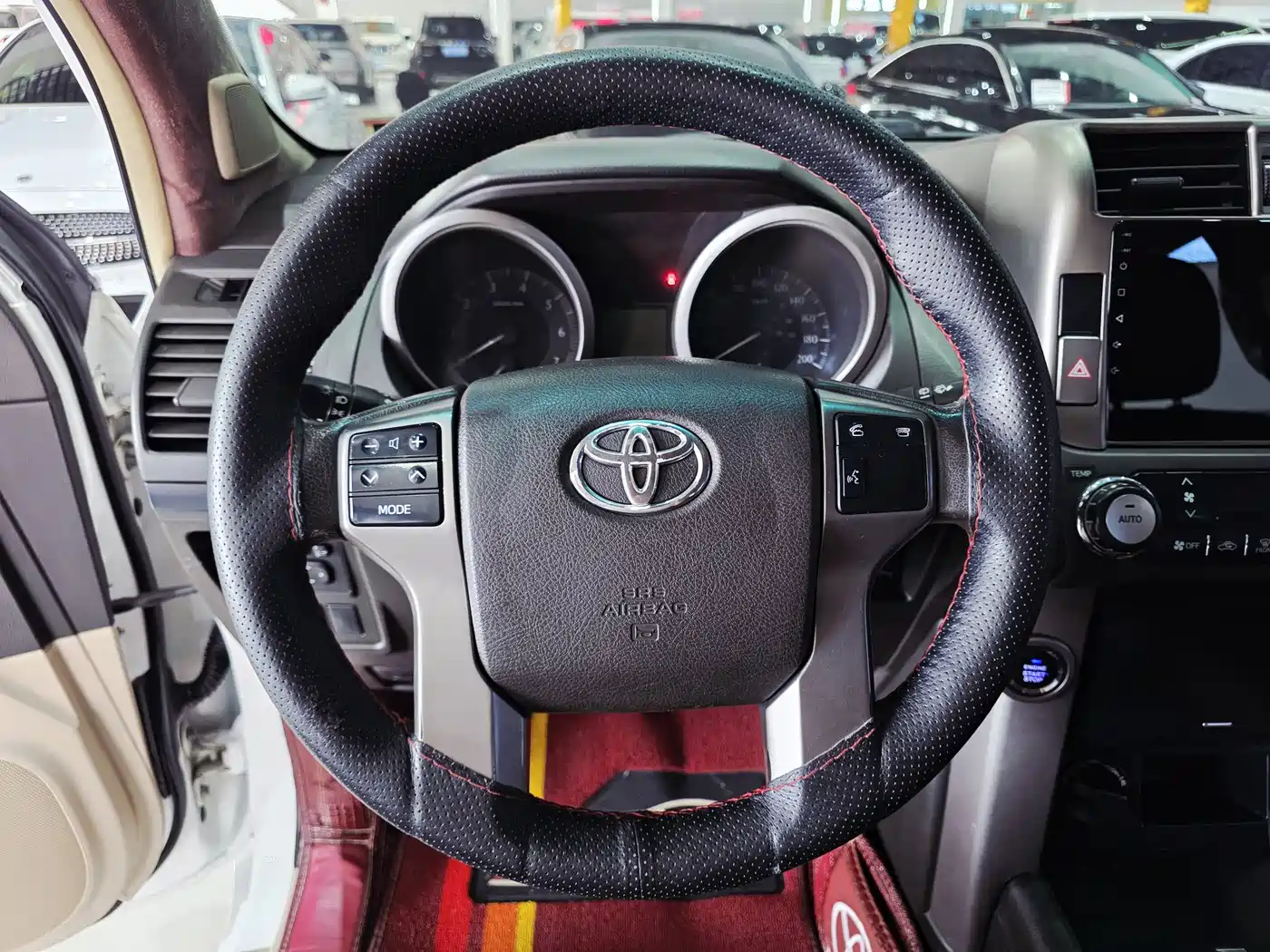 Toyota Prado (Import) 2010 2.7L Auto Luxury фото 7
