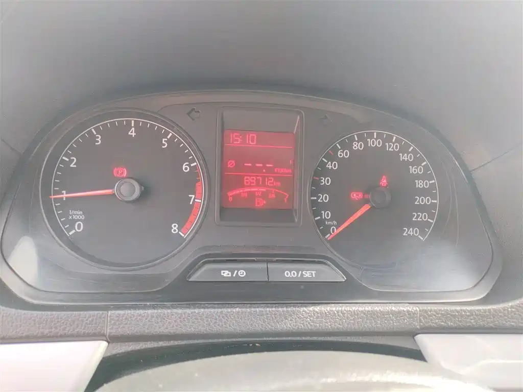 Volkswagen Jetta 2015 Value Edition 1.6L Manual Comfort фото 8