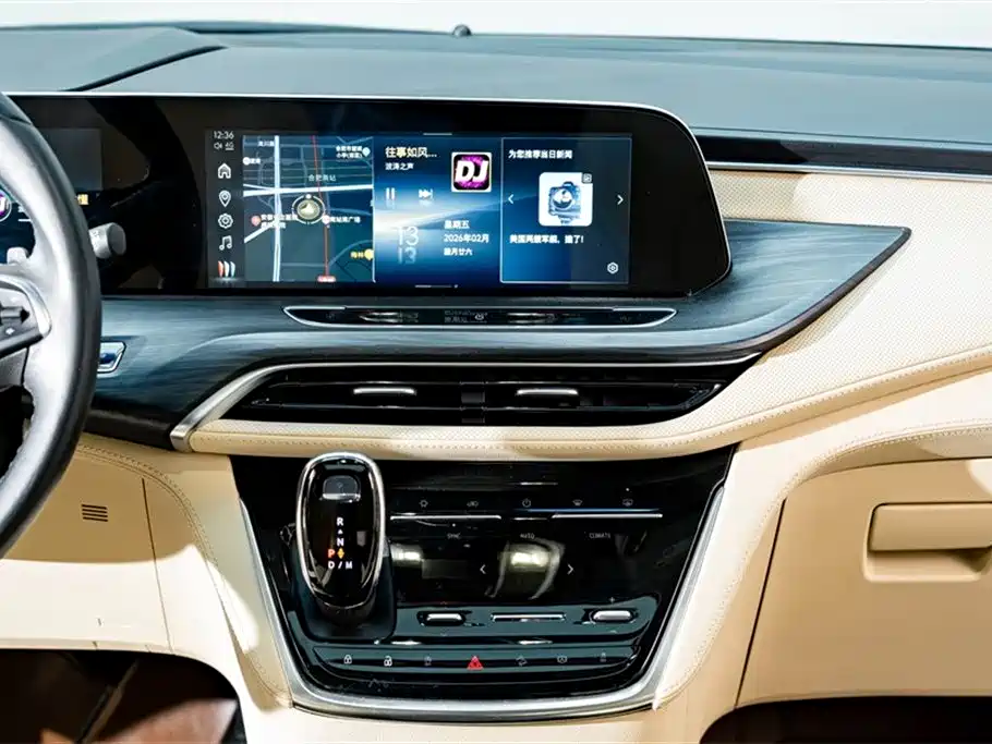 Buick GL8 2023 ES Landmaster Exclusive фото 14