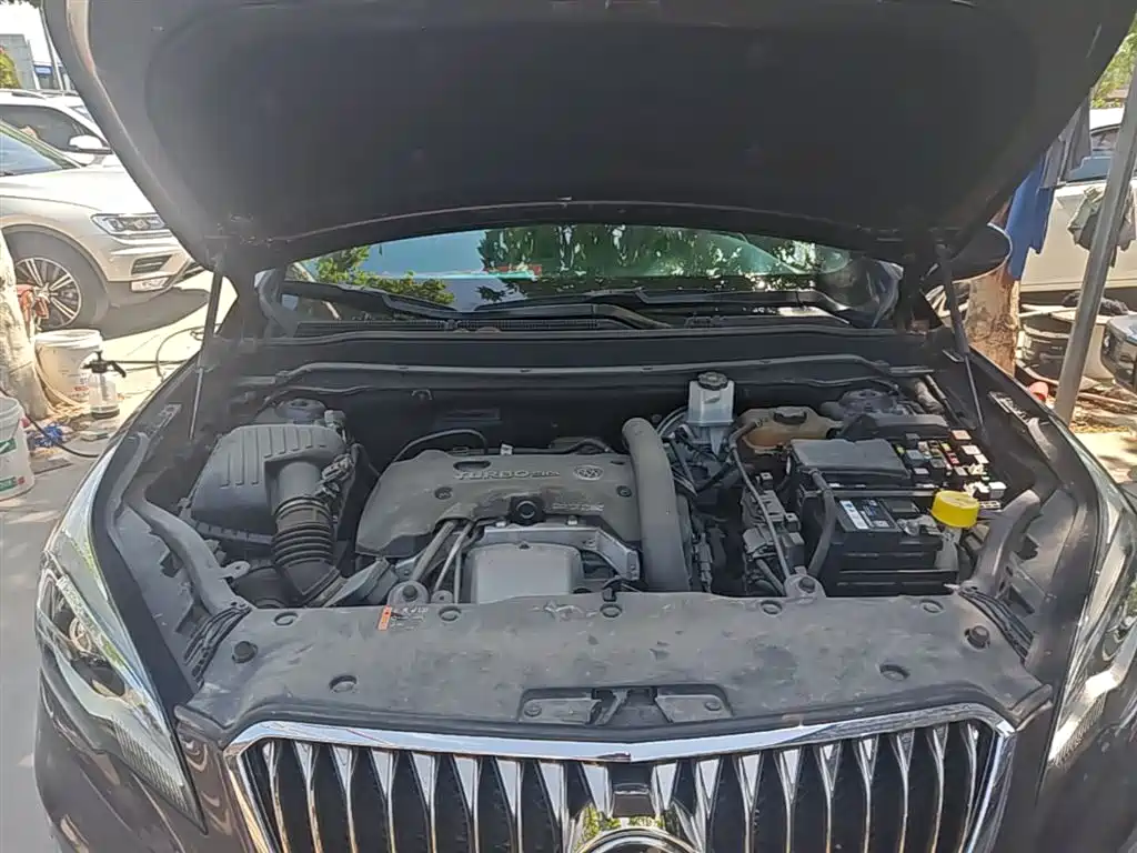 Buick Envision Plus 2017 28T AWD Luxury фото 20