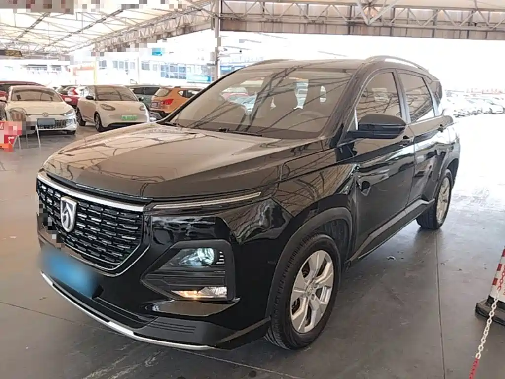 Baojun 530 2020 2020 1.5T CVT Luxury Connect 7-seater