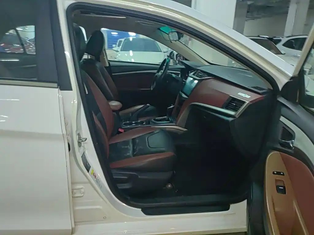 BYD G5 2014 2014 1.5TID Automatic Premium