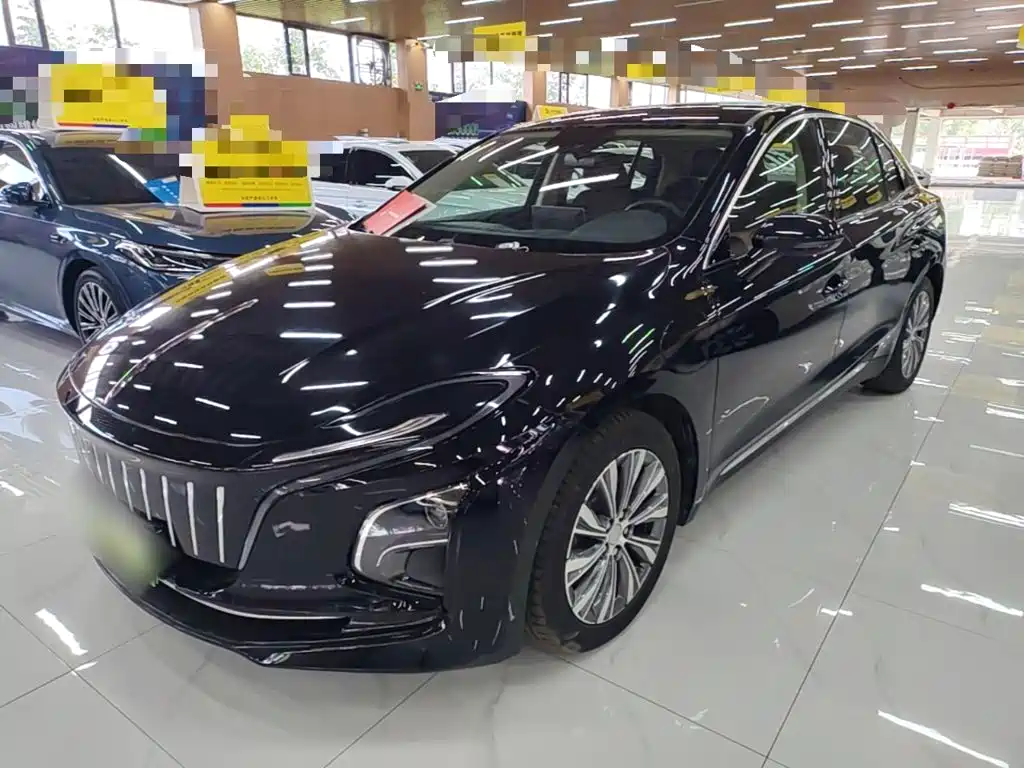 Hongqi E-QM5 2022