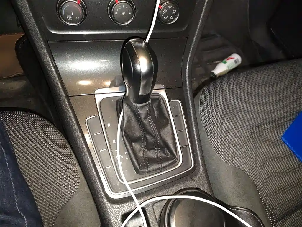 Volkswagen Golf 2018 1.6L Automatic Comfort фото 7