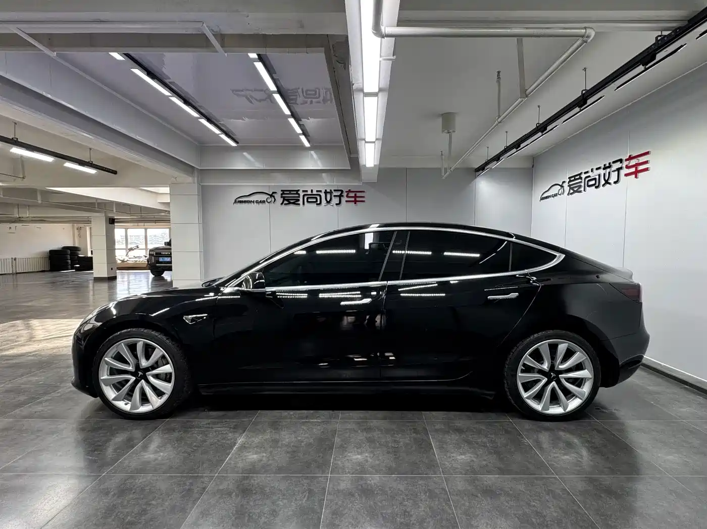 Tesla Model 3 2020 2020 Standard Range Rear-Wheel Drive Upgrade