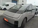 Фото 1 - Li Auto MEGA