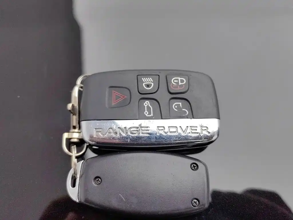 Photo 19 - Land Rover Discovery