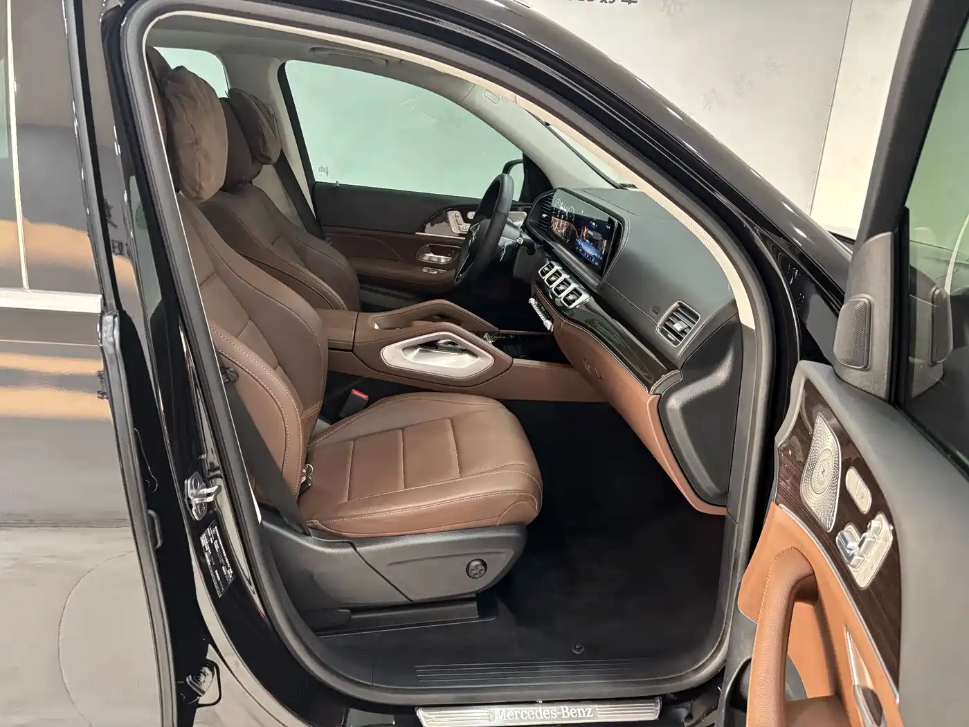 Mercedes-Benz GLE 2025 Facelift GLE 350 4MATIC Fashion Model фото 27