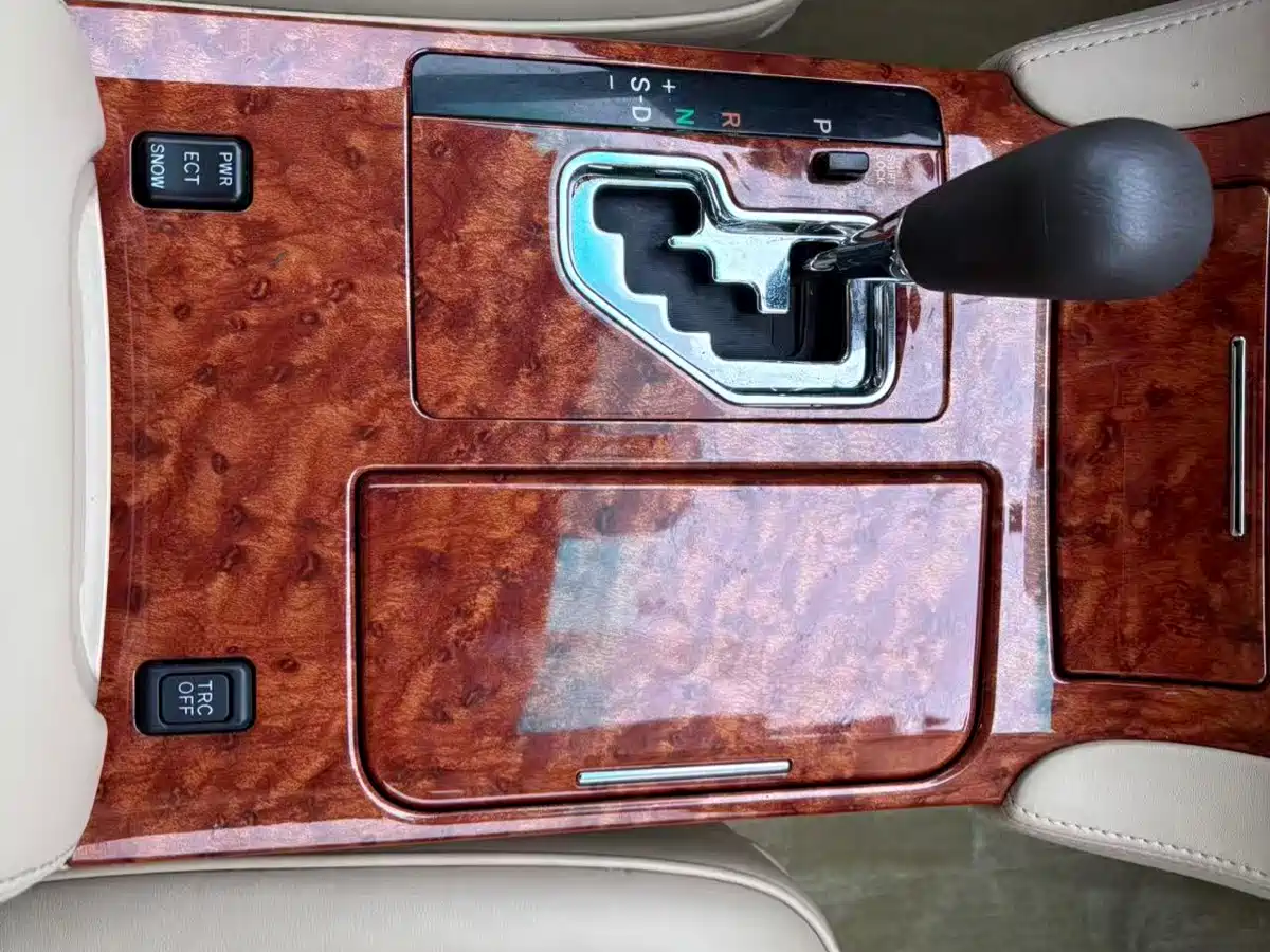 Toyota Crown 2009 2.5L Royal Special Enhanced Edition фото 11