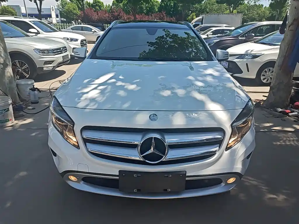 Mercedes-Benz GLA 2016 GLA 200 Dynamic фото 3