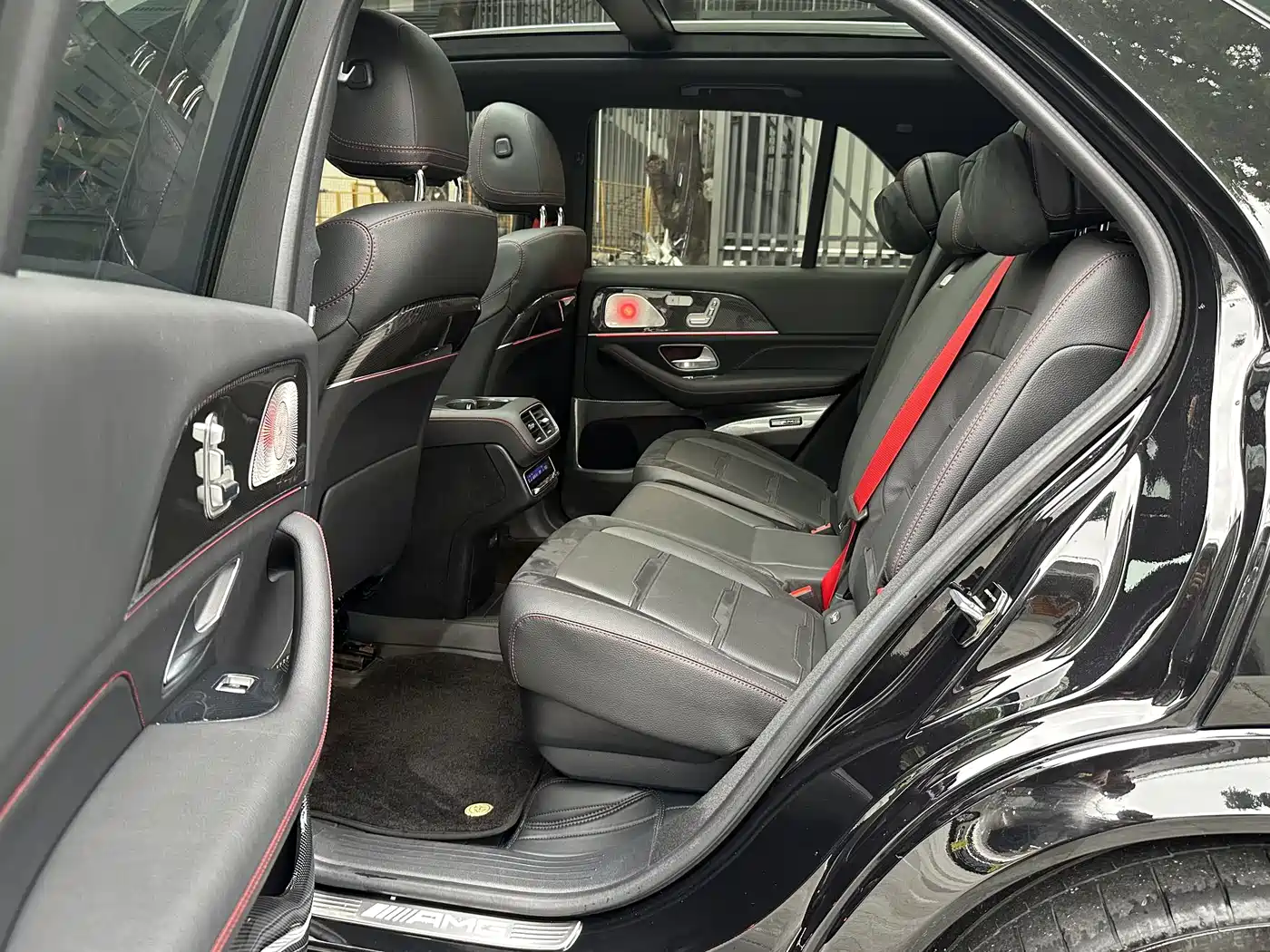 Mercedes-Benz GLE AMG 2024 AMG GLE 53 4MATIC+ фото 11