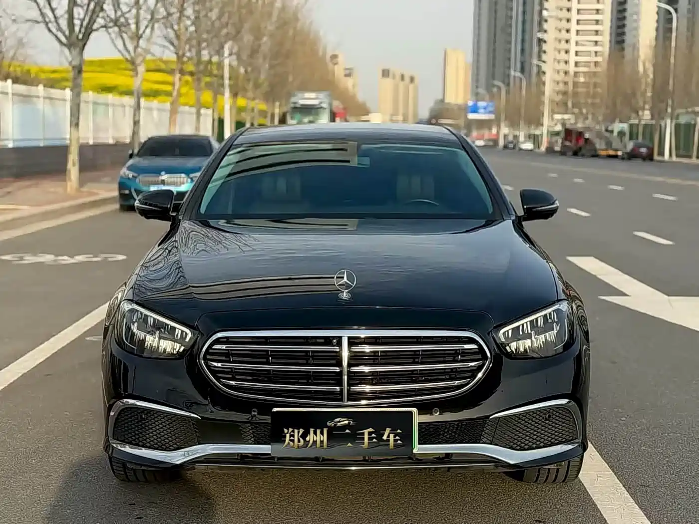 Mercedes-Benz E-Class New Energy 2022 E 350 e L Plug-in Hybrid Sedan фото 2
