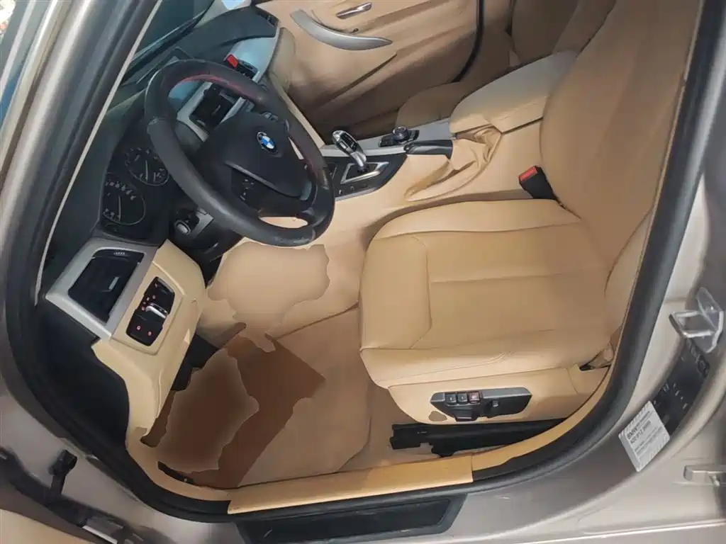 BMW 3 Series 2015 320Li Fashion фото 15