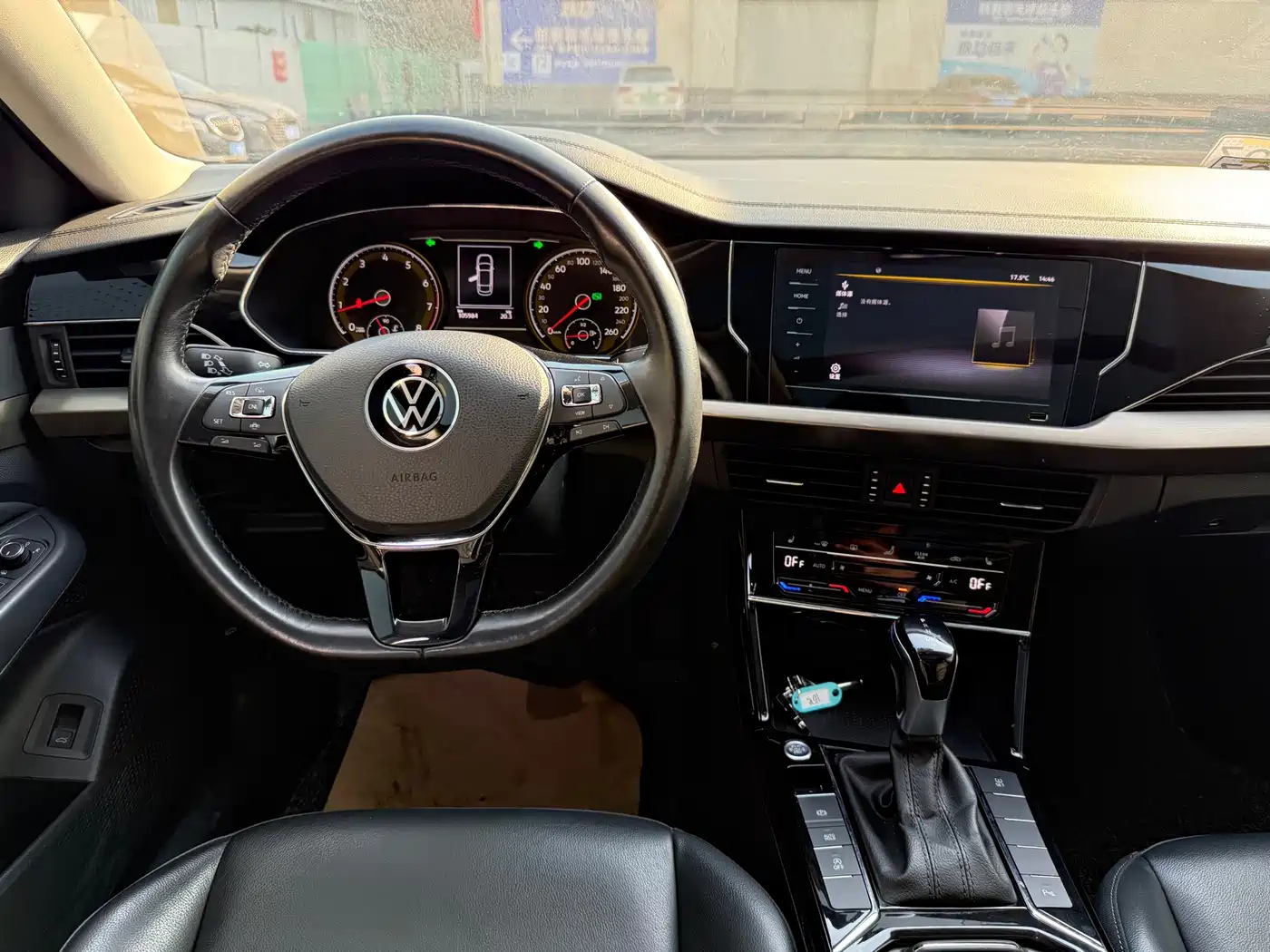 Volkswagen Passat 2021 Model 330TSI Elite Edition фото 9