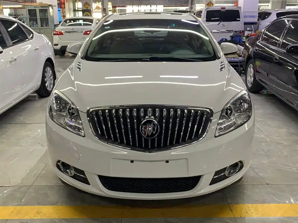 Buick Excelle 2013 GT 1.6L Automatic Fashion Edition фото 3
