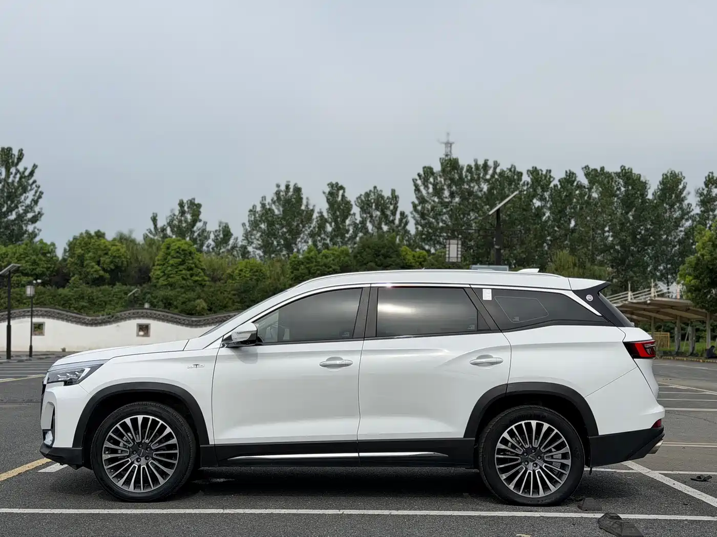 Jetour X90 2022 2023 Zilong 2.0T DCT Ever-victorious Edition 5-seater