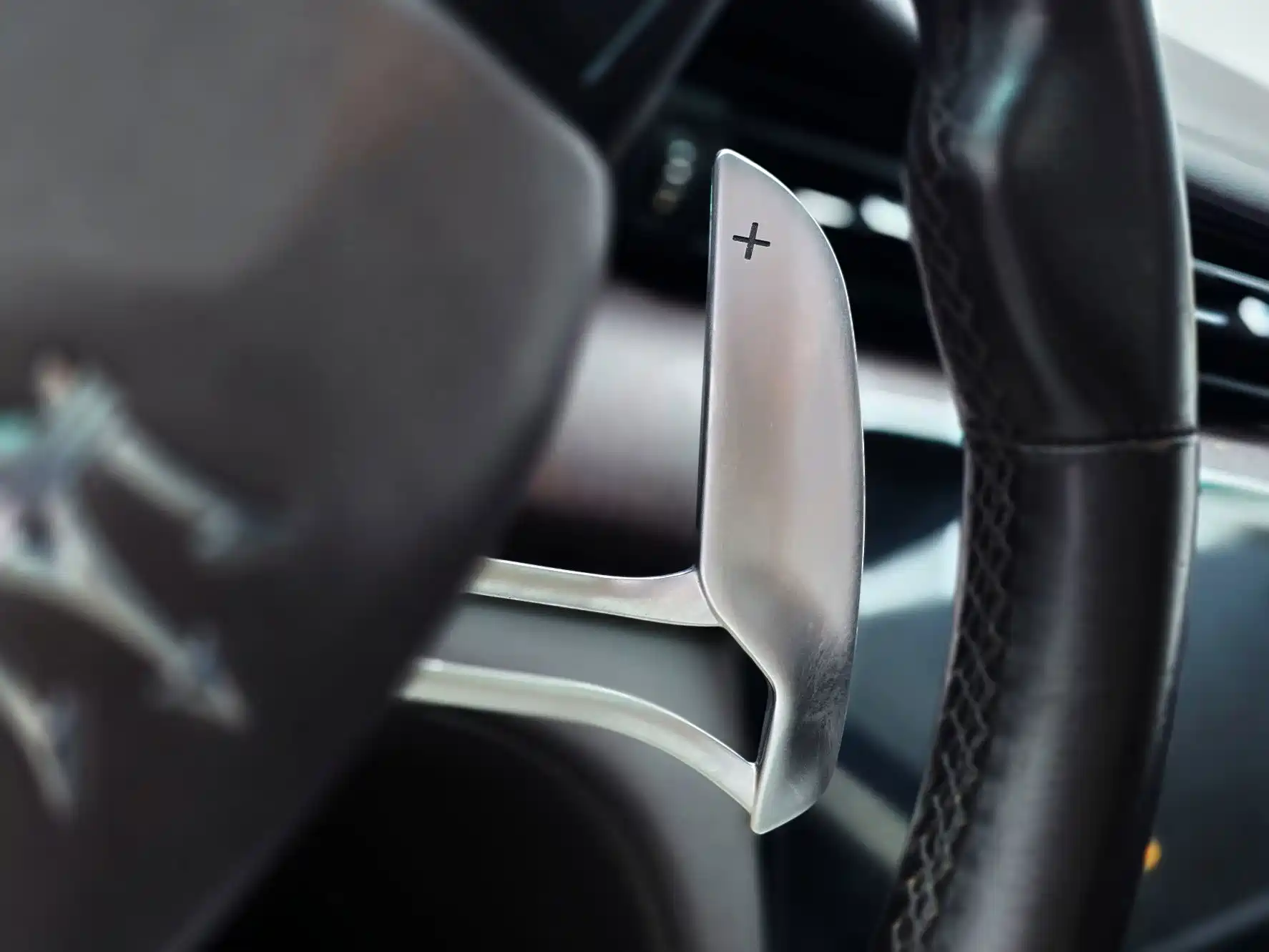 Photo 13 - Maserati Quattroporte