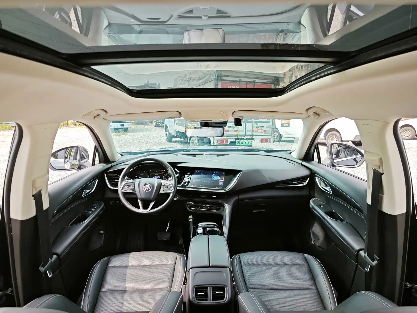 Photo 10 - Buick Envision Plus