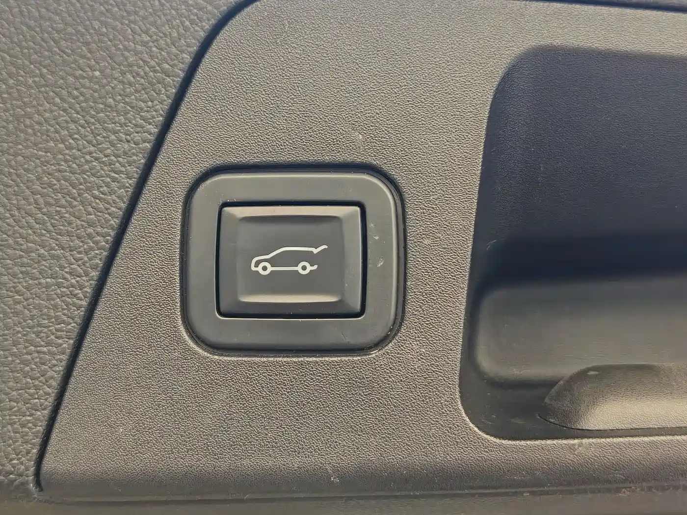 Buick Envision Plus 2019 28T 4WD All-round Sports Flagship Type China V фото 15