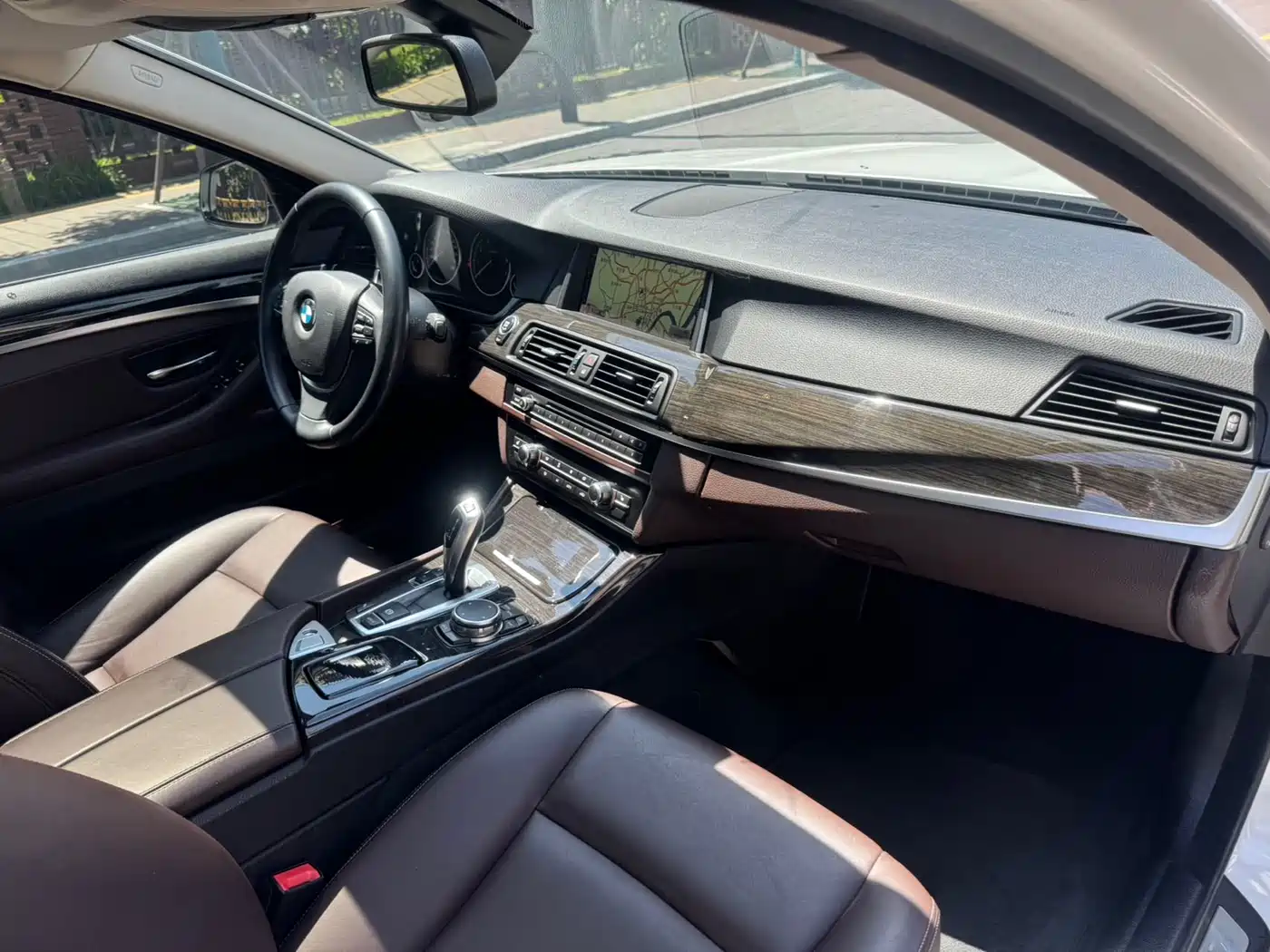 BMW 5 Series 2014 525Li Luxury Design Package фото 7