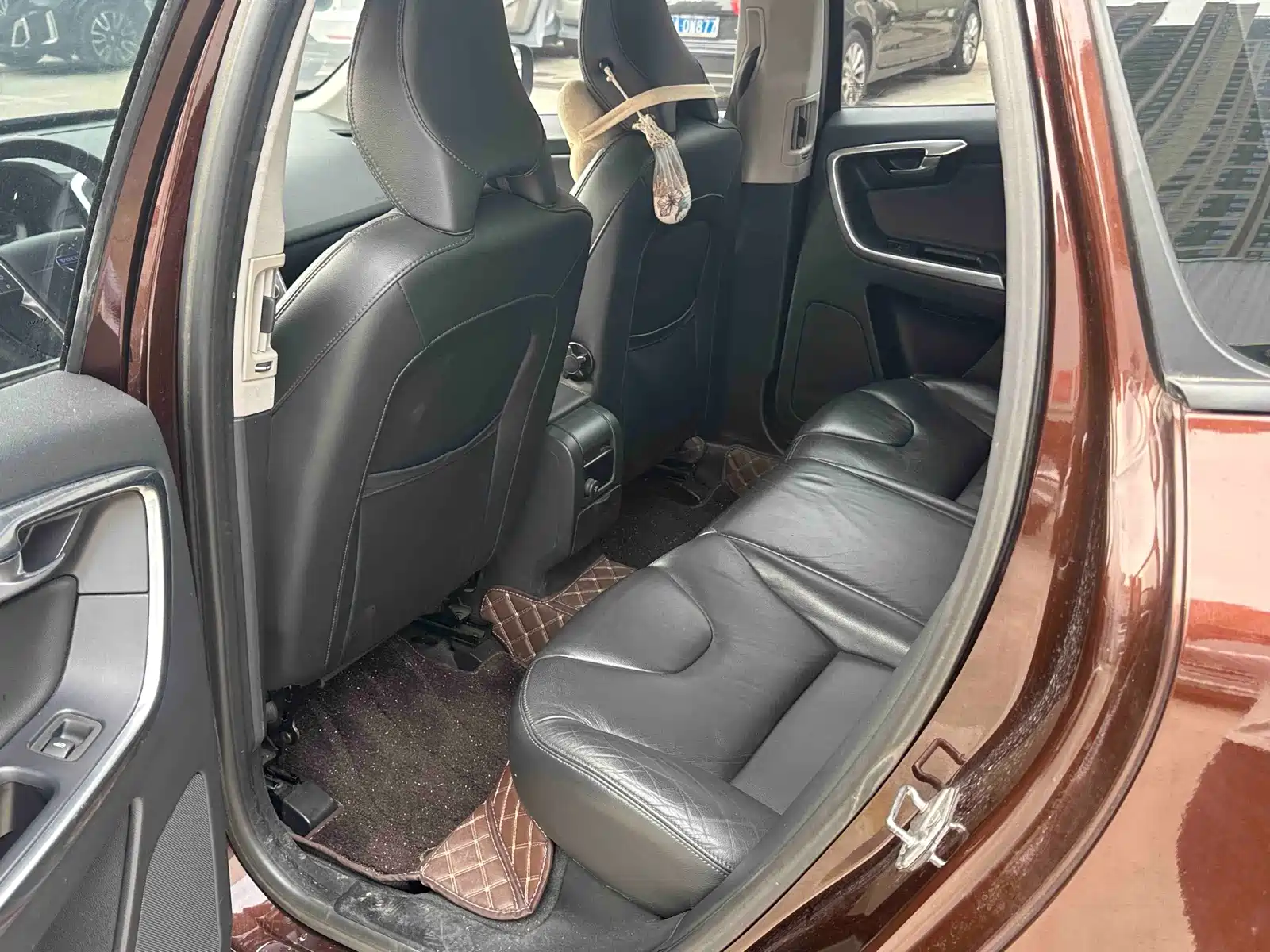 صورة 5 - Volvo XC60 (Import)